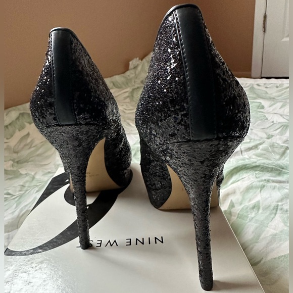 Nine West “For Tonight” Black Glitter Pumps size 9 1/2 M - Picture 7 of 11